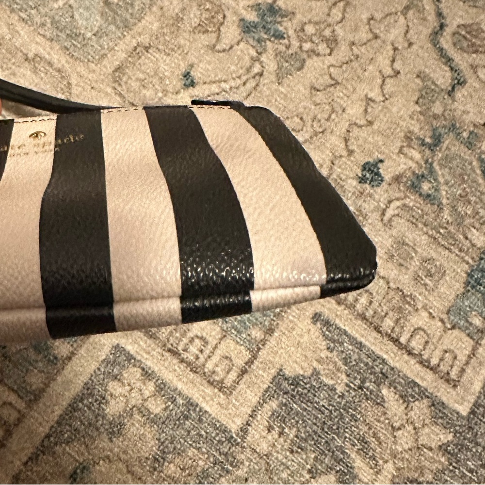 Kate Spade Women’s Leather Black and White Stripe Wristlet Clutch - Picture 11 of 11